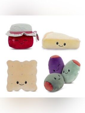 Gigglescape Cheese Charcuterie Board Plush Box Set of 4 Stuffed Animals NWT